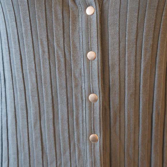 NWT Womens Nation Ltd. Nori Olive Green Ribbed Long Sleeve Dress L * - Picture 5 of 10